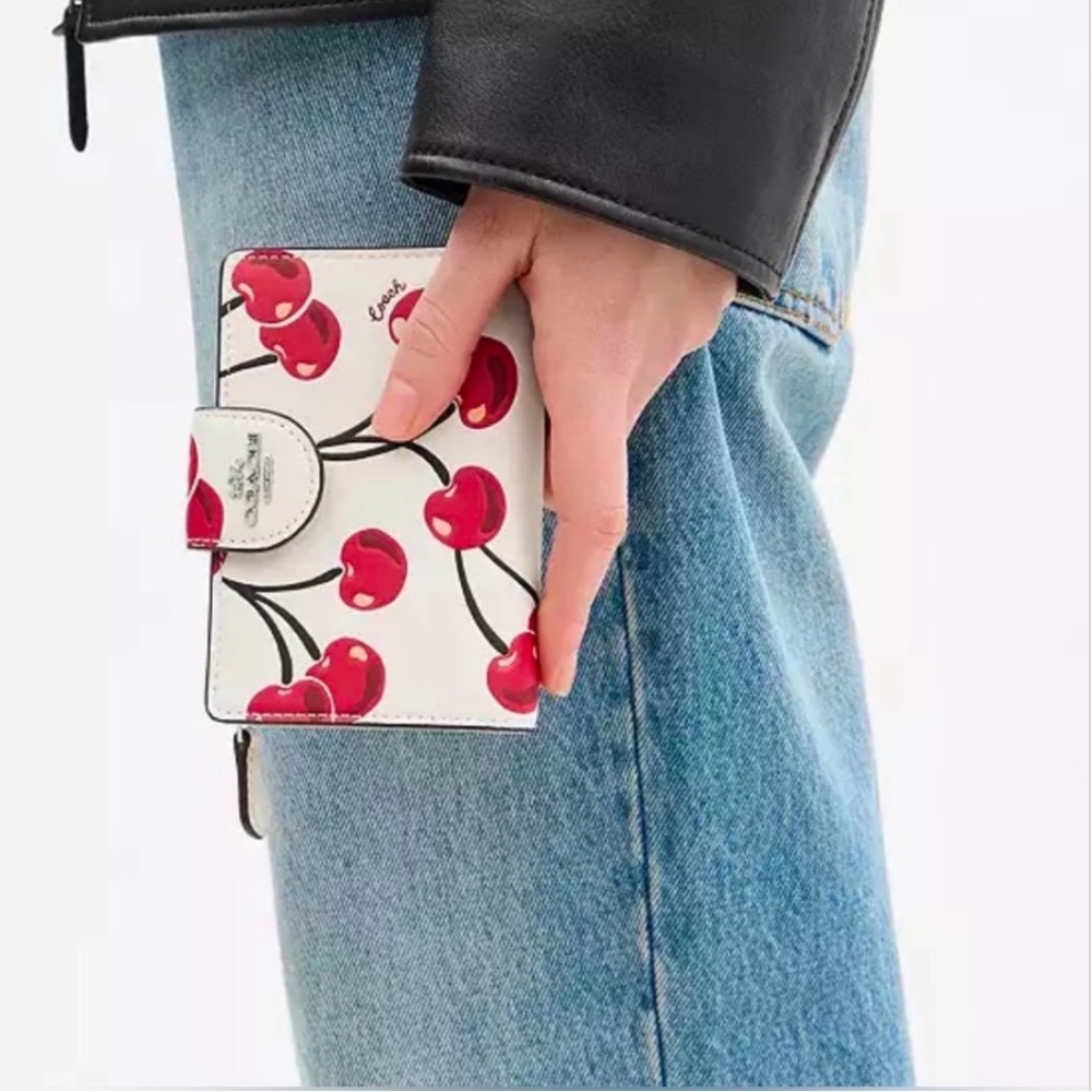 NWT Coach Snap Wallet With Cherry Design - Picture 2 of 11